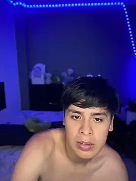 Kailertwink online show from 02-26-26, 04:22