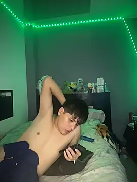 Kailertwink online show from 04-01-26, 03:07