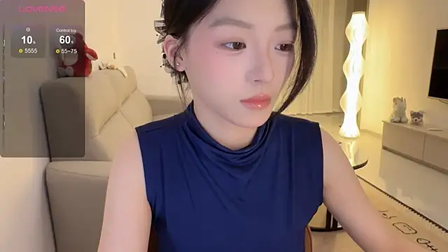Snapshot of Robin-o3 chatting on 06-18-26, 04:55 Robin-o3 online show from 06-18-26, 04:55