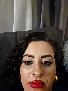 Snapshot of ShineBright88 chatting on 02-03-26, 02:53 ShineBright88 online show from 02-03-26, 02:53