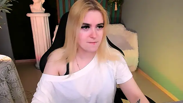 Stef Nicks online show from 04-06-26, 09:10