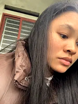 NhuFox online show from 12-04-25, 08:56