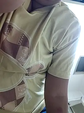 Snapshot of Anjali143142 chatting on 09-09-25, 10:26 Anjali143142 online show from 09-09-25, 10:26