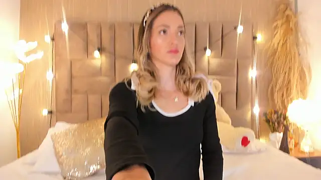 ClaradelMar online show from 03-23-26, 10:19