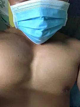 Snapshot of Huynh-duc-huy chatting on 11-16-25, 08:20 Huynh-duc-huy online show from 11-16-25, 08:20