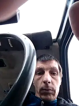 N i k o l a u online show from 12-18-25, 11:38