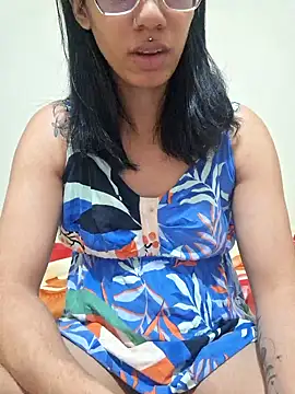 RavenShyfit online show from 09-20-25, 05:58