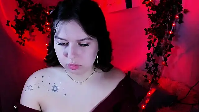 ChloeRicc online show from 02-15-26, 06:15