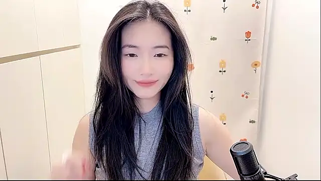 Snapshot of Rosalind_xixi chatting on 10-10-25, 07:51 Rosalind xixi online show from 10-10-25, 07:51