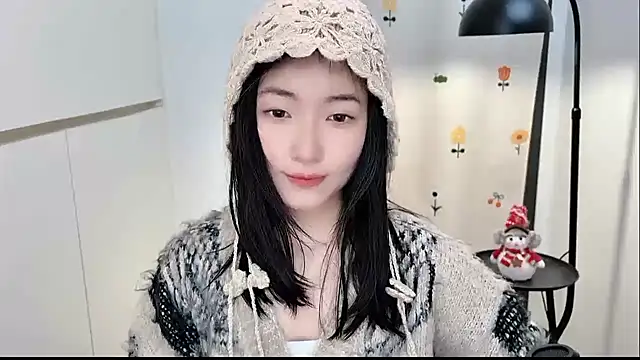 Rosalind xixi online show from 12-16-25, 03:00