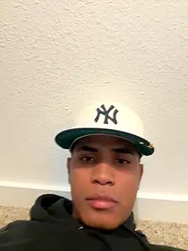 fuego01 online show from 11-24-25, 06:57