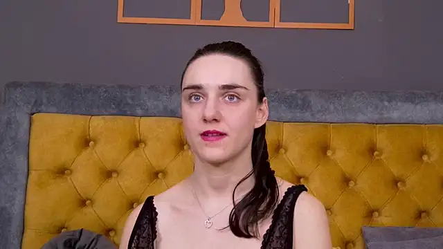 Jessica White  online show from 02-07-26, 04:05