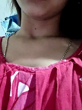 Snapshot of sana-5 chatting on 10-18-25, 02:40 sana-5 online show from 10-18-25, 02:40