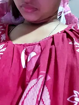 Snapshot of sana-5 chatting on 10-23-25, 03:44 sana-5 online show from 10-23-25, 03:44