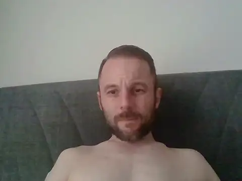 isimsizsikicii online show from 04-13-26, 04:12