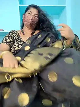 Snapshot of yelmaji91 chatting on 10-07-25, 04:42 yelmaji91 online show from 10-07-25, 04:42