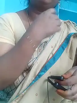 Snapshot of yelmaji91 chatting on 11-07-25, 07:41 yelmaji91 online show from 11-07-25, 07:41