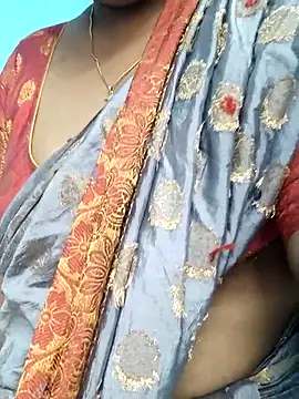 Snapshot of yelmaji91 chatting on 11-09-25, 05:39 yelmaji91 online show from 11-09-25, 05:39