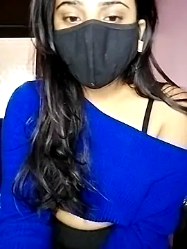 Snapshot of Amisha2 chatting on 01-09-26, 07:00 Amisha2 online show from 01-09-26, 07:00