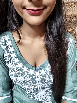 Indian-Aleena online show from 10-10-25, 03:55