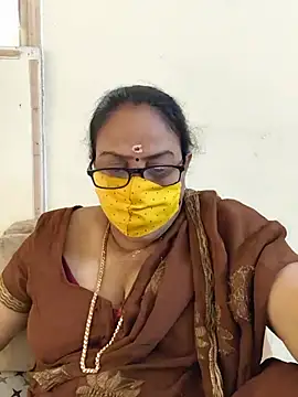Snapshot of heera-rani chatting on 06-29-26, 04:19 heera-rani online show from 06-29-26, 04:19