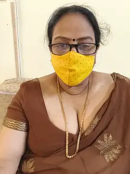Snapshot of heera-rani chatting on 07-05-26, 03:56 heera-rani online show from 07-05-26, 03:56