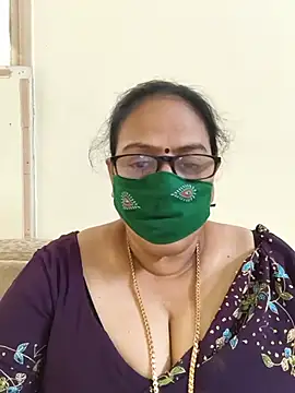 Snapshot of heera-rani chatting on 07-19-26, 07:23 heera-rani online show from 07-19-26, 07:23