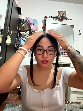 saranghae  online show from 09-16-25, 03:29