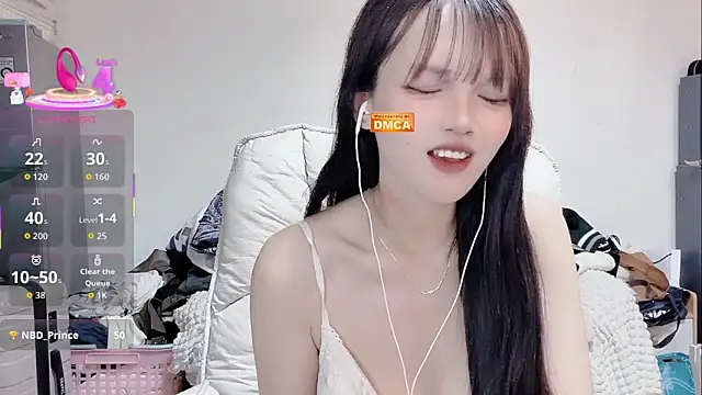 twlilybae online show from 03-12-26, 02:23