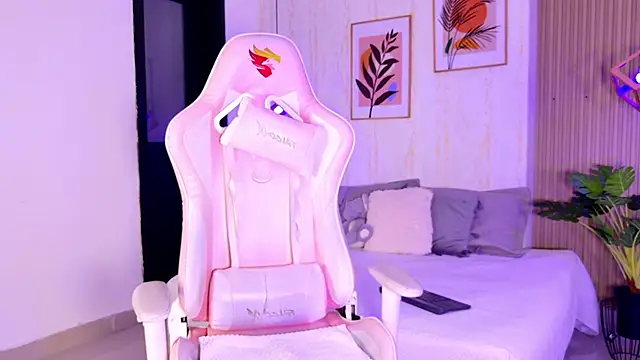 Ayleen Dunkan online show from 02-25-26, 01:10