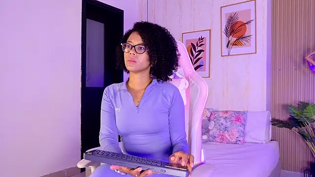 Ayleen Dunkan online show from 03-03-26, 01:06