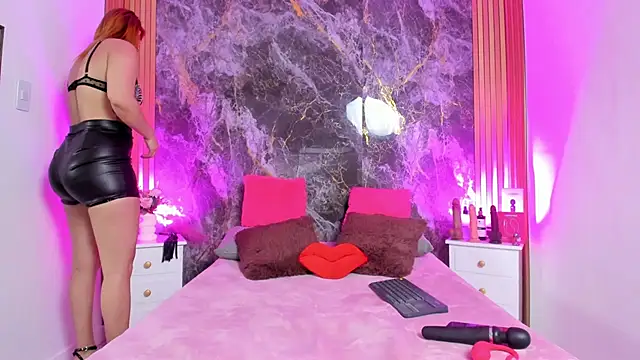 MIIRANDAHOT online show from 11-10-25, 12:59