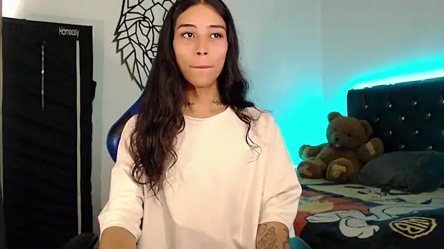 Sweet-Cris online show from 11-06-25, 05:25