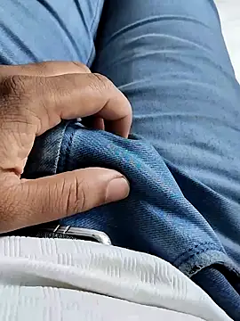 hunk28 6 online show from 10-09-25, 10:35