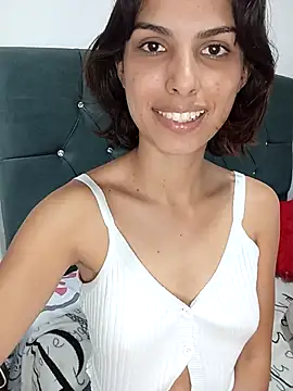 nina sky online show from 09-29-25, 01:49