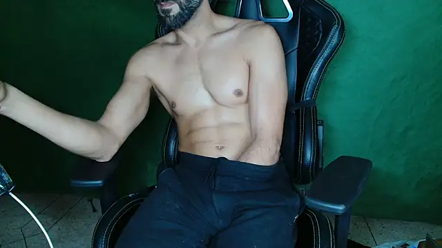 JUSTFORRICH online show from 04-13-26, 01:44