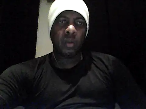 Snapshot of perlados chatting on 05-17-26, 01:58 perlados online show from 05-17-26, 01:58