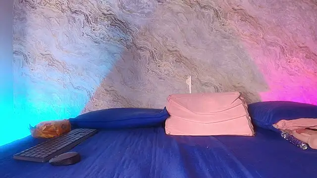 carol juicyy online show from 11-10-25, 07:13