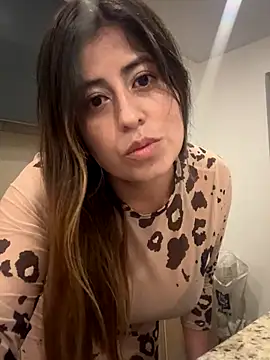 xSweetAlessiax online show from 11-17-25, 12:05