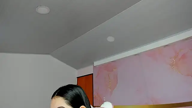 milk candy18 online show from 09-24-25, 12:19