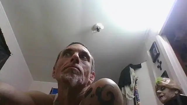 jarjar83 online show from 11-20-25, 09:53