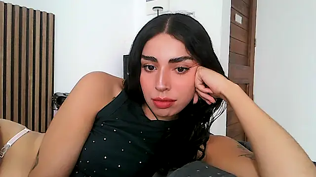 sweetbrunette22 online show from 03-25-26, 08:04