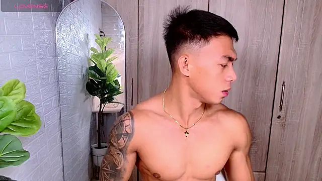 PinooyMilker online show from 09-30-25, 05:07