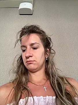 Snapshot of EvvaMur chatting on 11-26-25, 01:50 EvvaMur online show from 11-26-25, 01:50