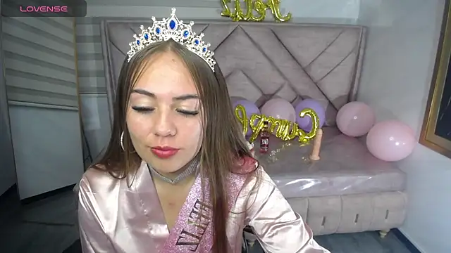 Luna Star v online show from 09-16-25, 03:40