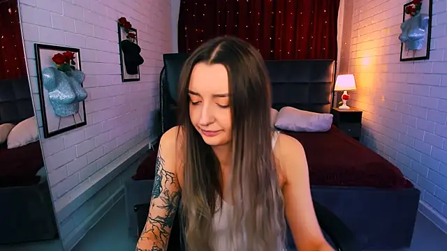 AliceLids online show from 10-14-25, 01:45