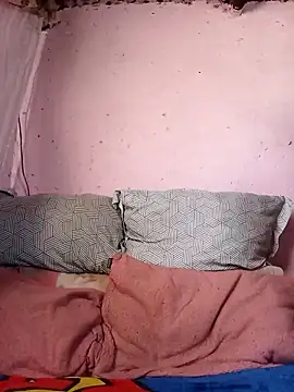 Snapshot of yummyhottie-clit chatting on 09-16-25, 06:58 yummyhottie-clit online show from 09-16-25, 06:58