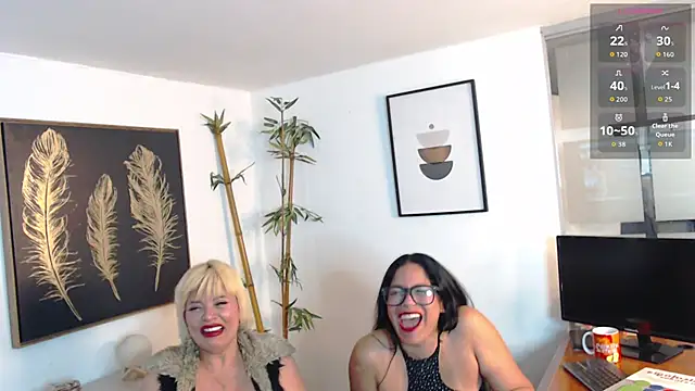 EvaMontenegro online show from 12-22-25, 06:10