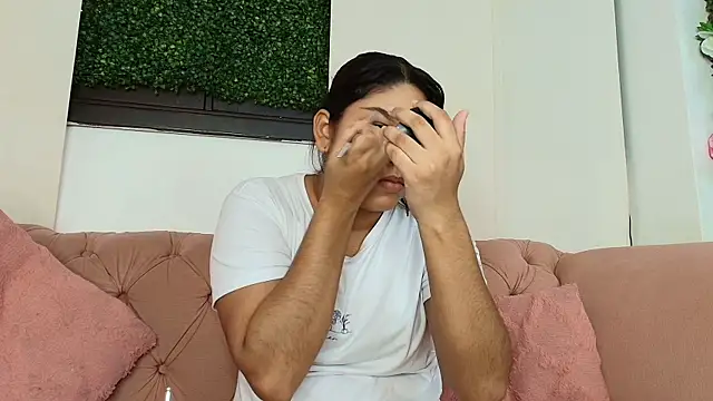 shanon marel online show from 10-18-25, 12:06