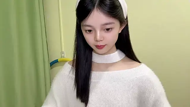 Nicole-13 online show from 11-16-25, 10:32